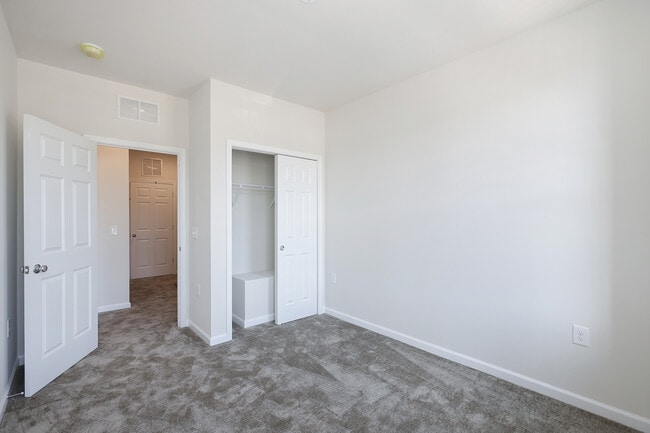 Building Photo - 93 Robeson St