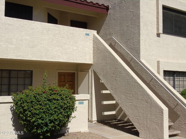 Primary Photo - 19th Ave/Union Hills condo