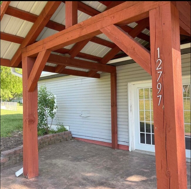 Building Photo - 12797 OH-39