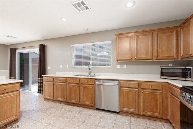 Building Photo - 3077 Scalise Ct