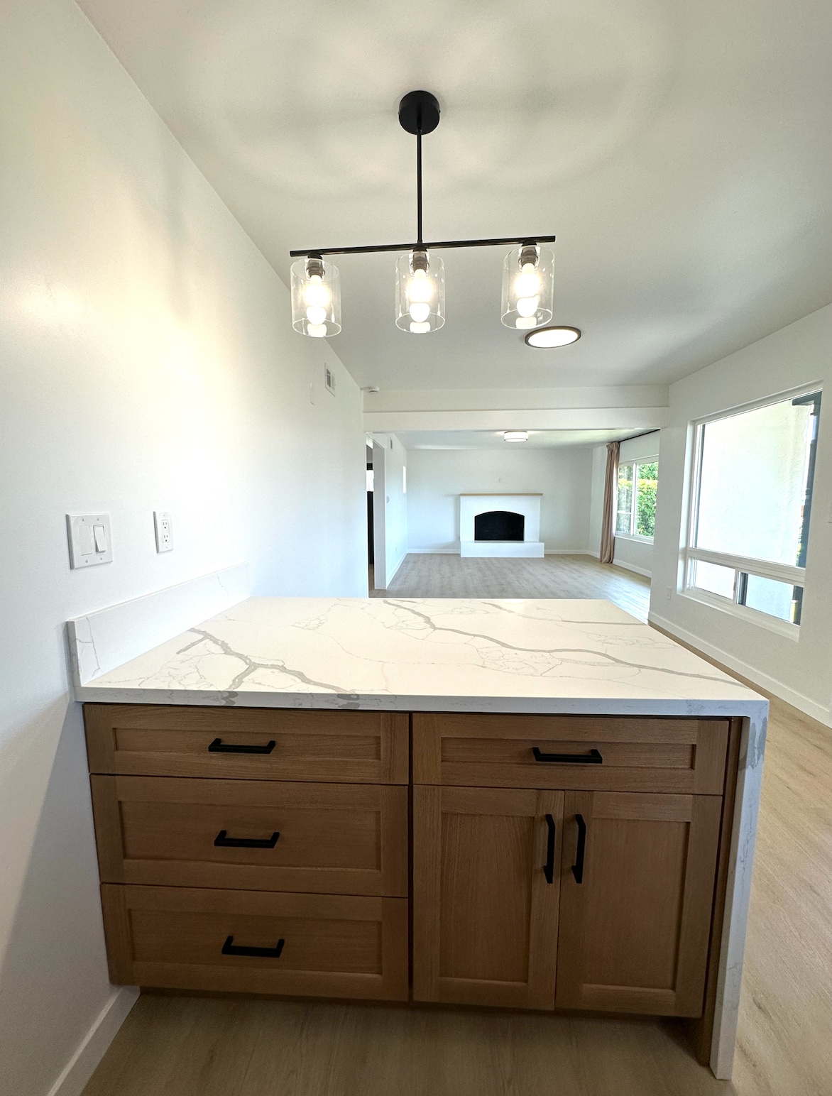 Building Photo - 3881 Ecochee Ave