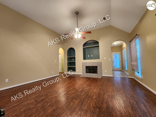 Building Photo - 164 Highview Cove