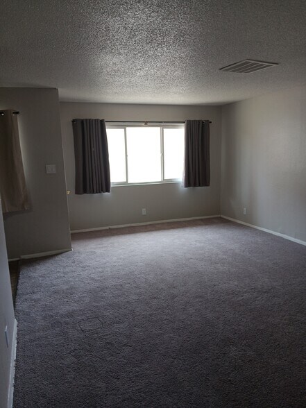 Building Photo - 2241 Ellis St