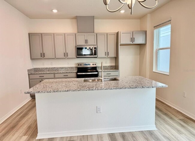 Building Photo - 9612 Westside Hls Dr