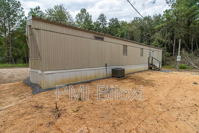 Building Photo - 19014 Rucks Krans Rd