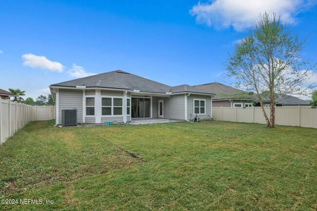 Building Photo - 13445 Cedar Hammock Wy