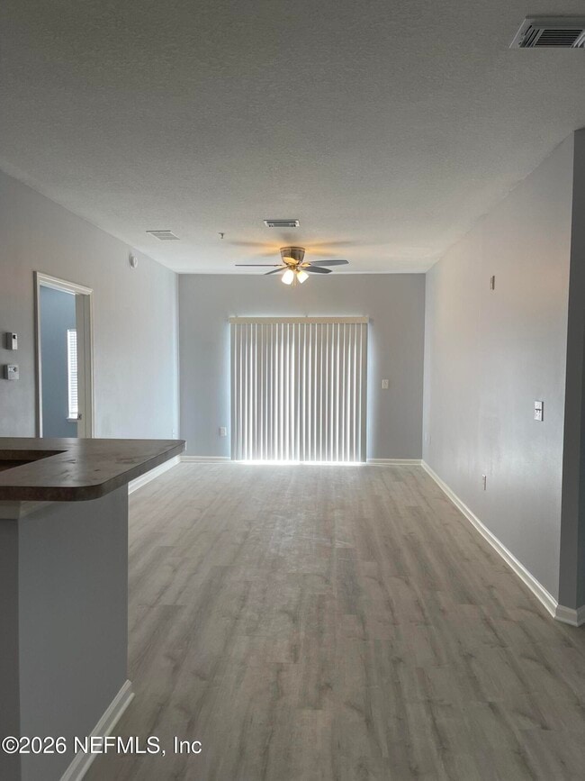 Building Photo - 6984 Ortega Woods Dr