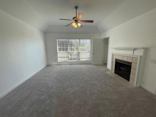 Building Photo - 224 San Felipe Dr