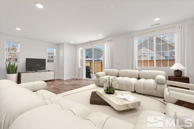 Building Photo - 2020 Cradle Mountain Dr