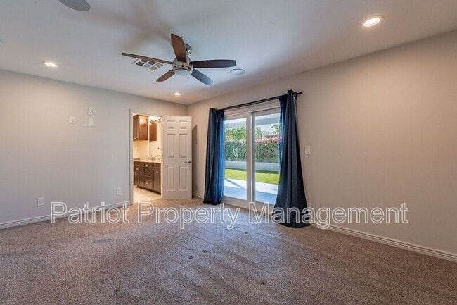 Building Photo - 5514 N 79th Pl