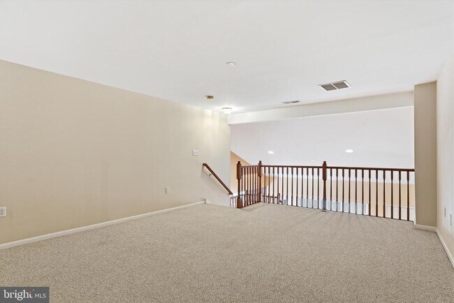 Building Photo - 13675 Philmont Ave