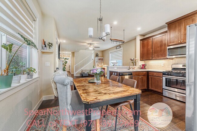 Building Photo - 3954 N Willis Blvd