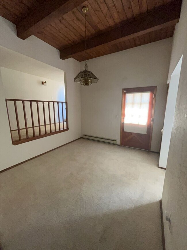 Building Photo - Beautiful home at the base of the Sandia's