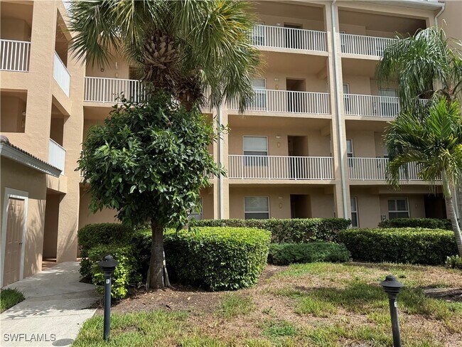 Building Photo - 8450 Kingbird Loop