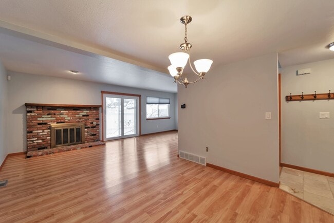 Building Photo - Fantastic 4 Bed 3.5 Bath in Aurora!