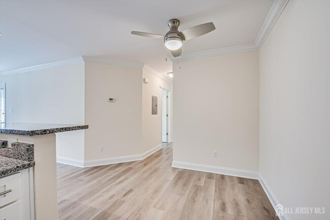 Building Photo - 114 Longfield Ct