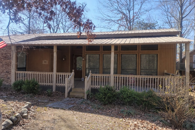 Building Photo - 51 Golfers Loop