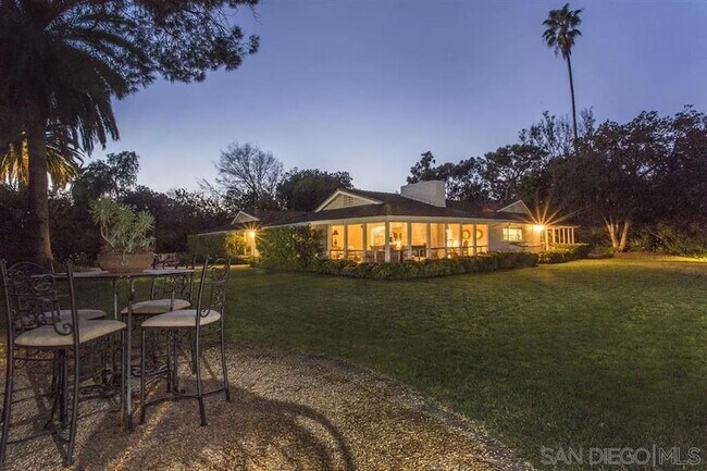 Building Photo - 6224 Los Naranjos Ct