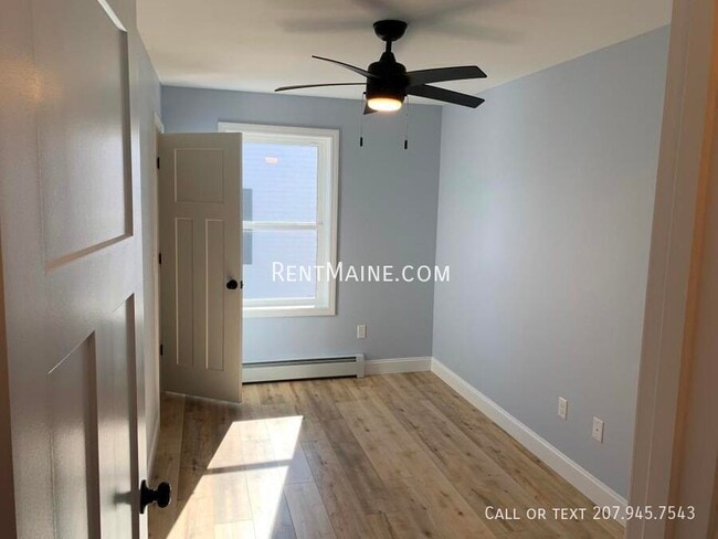 Building Photo - 14 Wildwood Dr