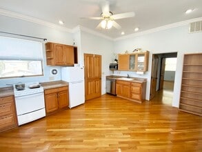Building Photo - 1bd/1ba Apartment with San Diego Bay Views