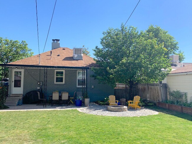 Building Photo - Bright, remodeled Sugarhouse Bungalow