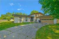 Building Photo - 1169 James Rd