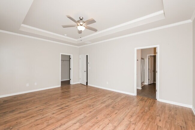 Building Photo - 1200 Spring Marsh Ct NE
