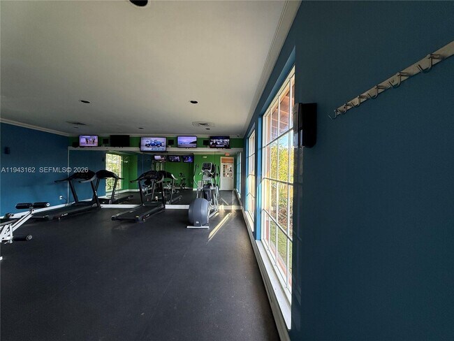 Building Photo - 10773 Cleary Blvd