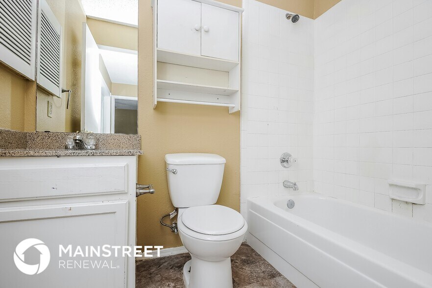 Building Photo - 764 Meadowcreek Ct