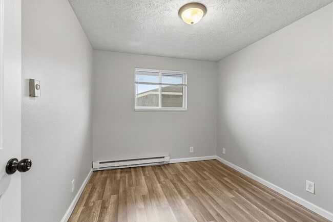 Building Photo - 2914 N Hogan St