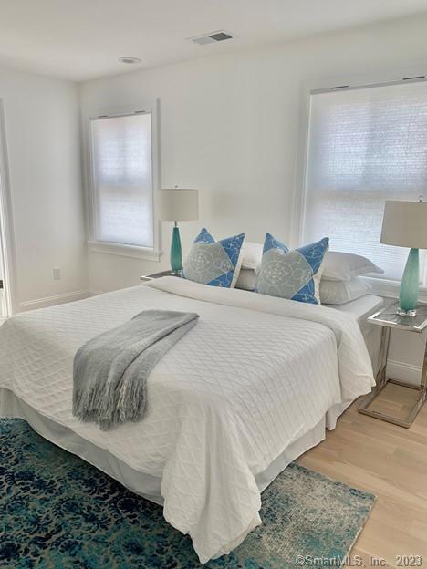 Building Photo - 70 Seminary St