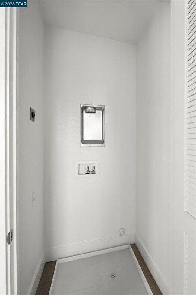 Building Photo - 2802 Chattelton Ln., San Pablo