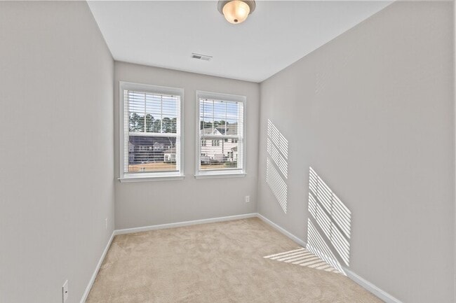 Building Photo - 1017 Fitchie Pl