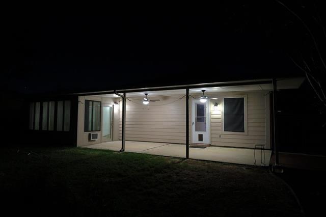 Building Photo - 2900 Bluffs Ct