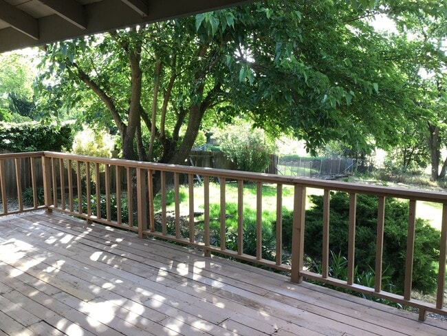 Building Photo - Beautiful Rocklin home