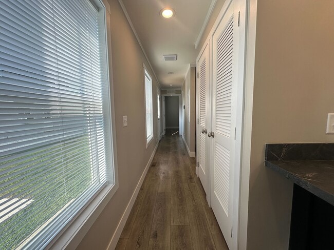 Building Photo - 76 E U.S. Hwy 6