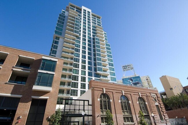 Building Photo - Ballpark View Condo at The Legend!