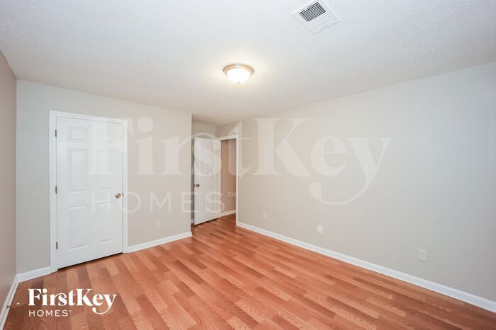 Building Photo - 1593 Willow Wood Trace