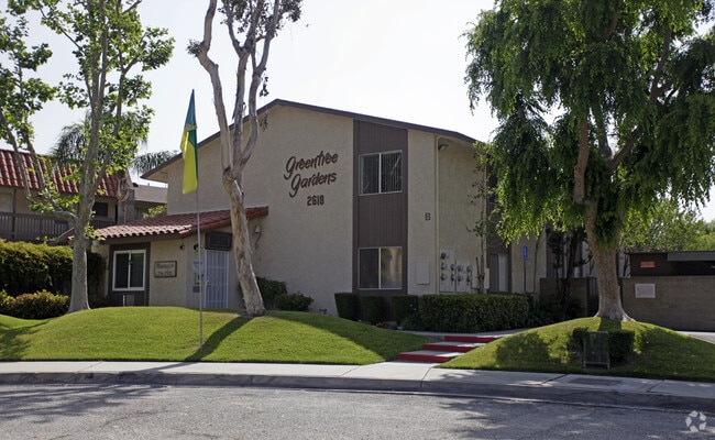 Building Photo - Greentree Gardens