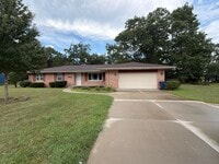 Building Photo - 56099 River Shore Ln