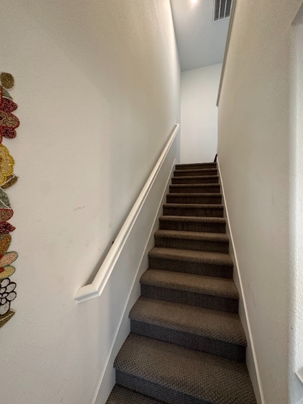 Building Photo - 1499 Cherry Cir