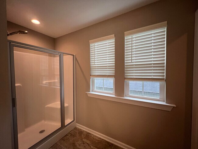 Building Photo - 862 Williford Run Dr
