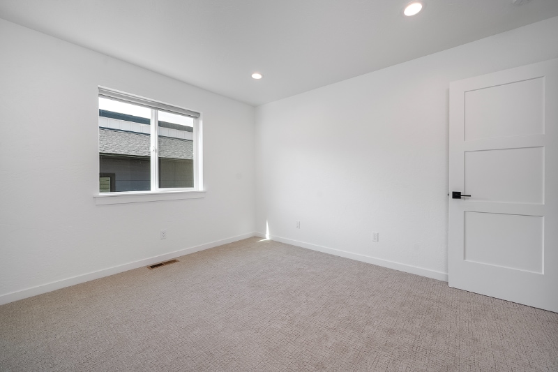 Building Photo - 116 W View Dr