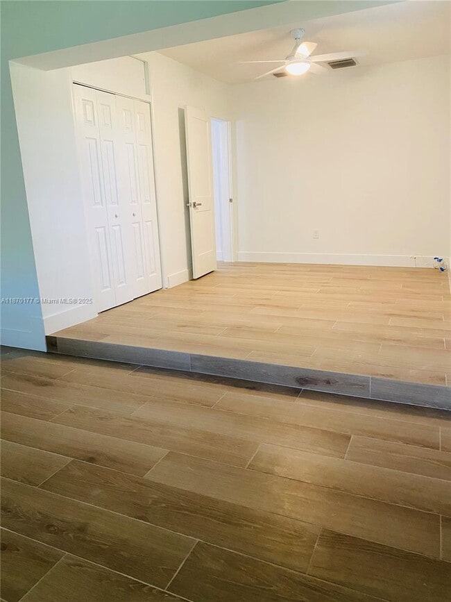 Building Photo - 8130 SW 37th Terrace