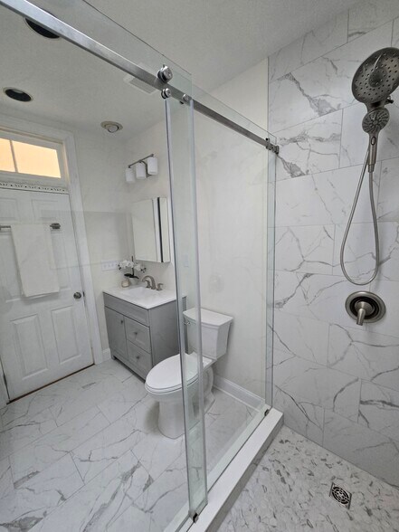 Building Photo - 100 Melvin Ave