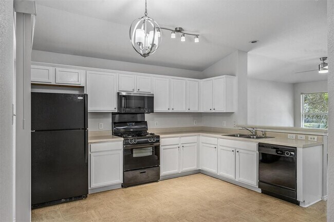 Building Photo - 437 Sweet Leaf Ln