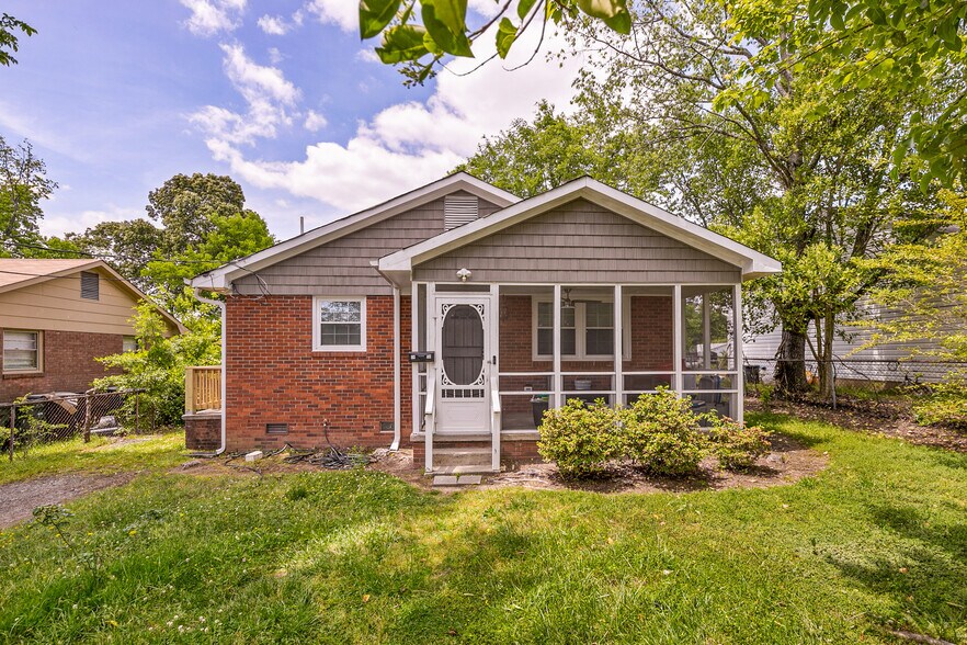 Building Photo - 1408 Ardmore Dr