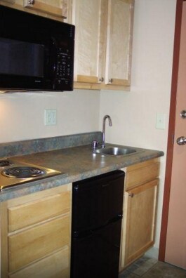 Brownstone Luxury Studio Apartments Syracuse Ny Apartment Finder