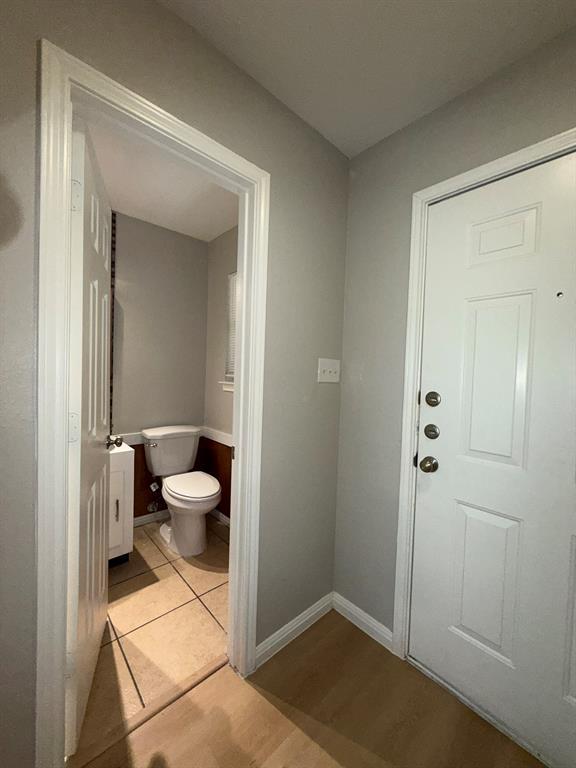 Building Photo - 2906 Kestrel Dr
