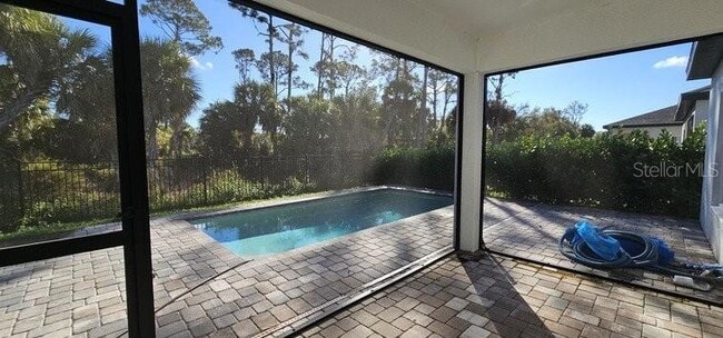 Building Photo - 1992 Sunset Preserve Wy